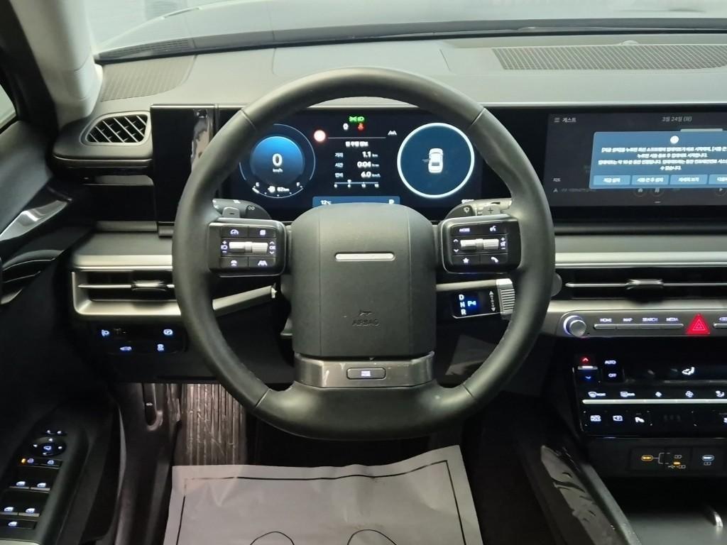 HYUNDAI Grandeur - Vista 9