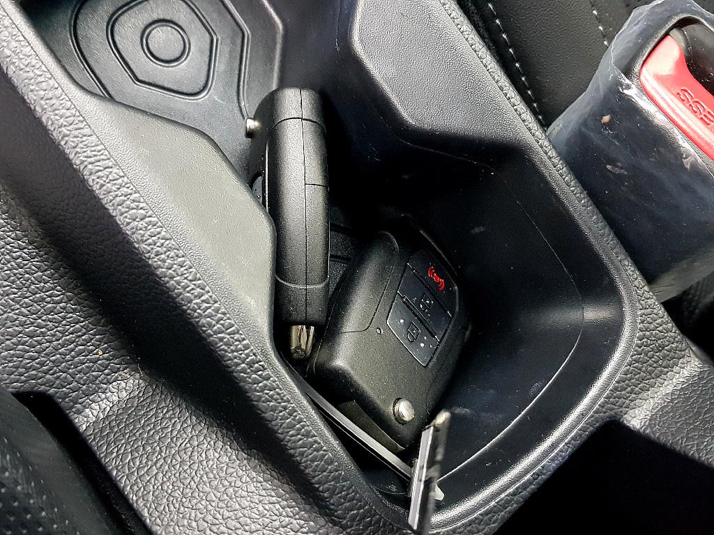 Ssangyong Tivoli 2024 Gris - Importación desde Corea - HF Imports Iquique - Foto 13