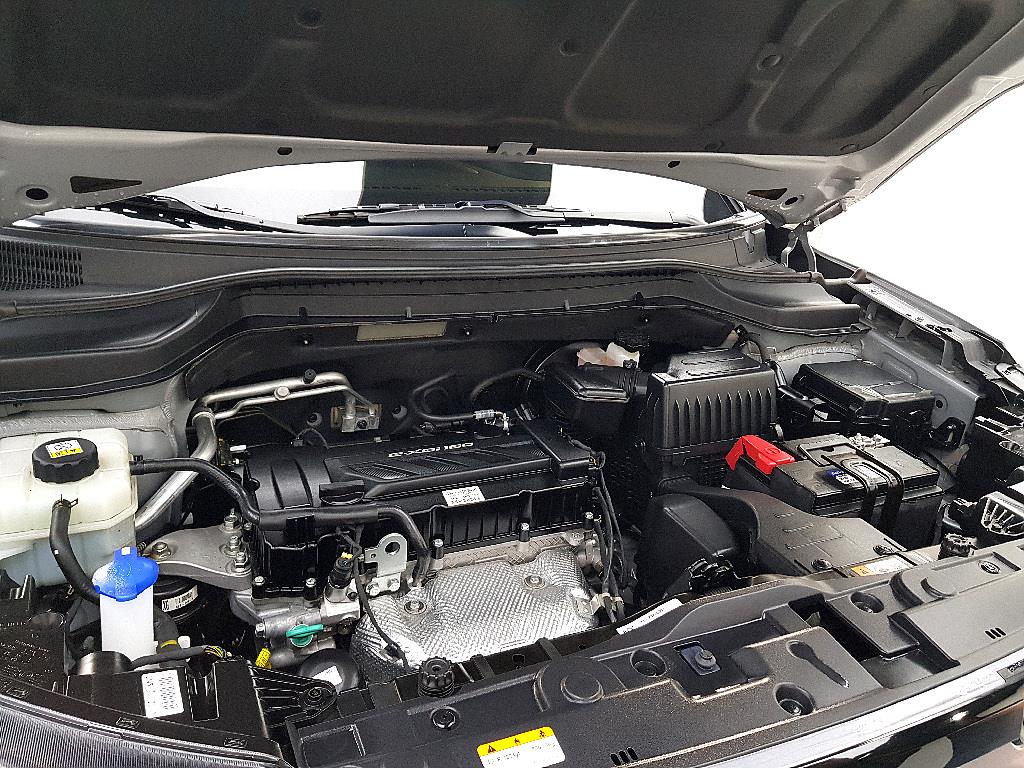 Ssangyong Tivoli - Vista 6