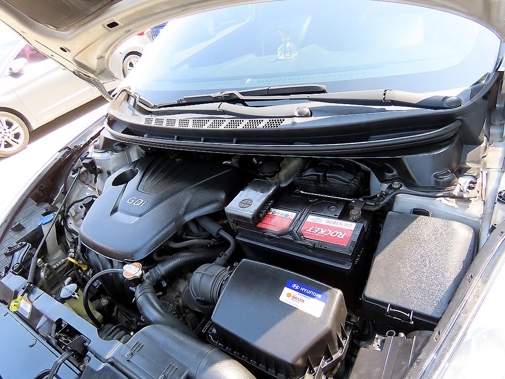 HYUNDAI Avante 2011 Plateado - Importación desde Corea - HF Imports Iquique - Foto 19