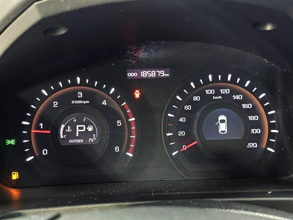 Ssangyong Korando - Vista 6