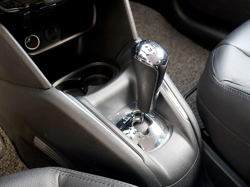 Peugeot 208 2016 Blanco - Importación desde Corea - HF Imports Iquique - Foto 7