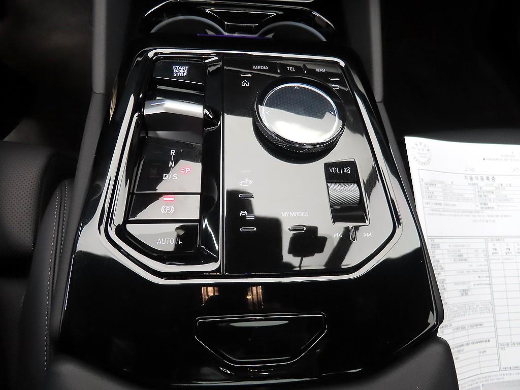 BMW 5 Series - Vista 10