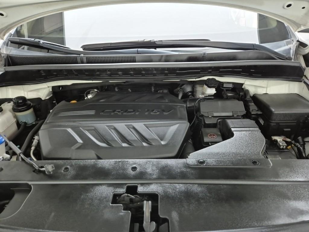 KIA Carnival - Vista 5