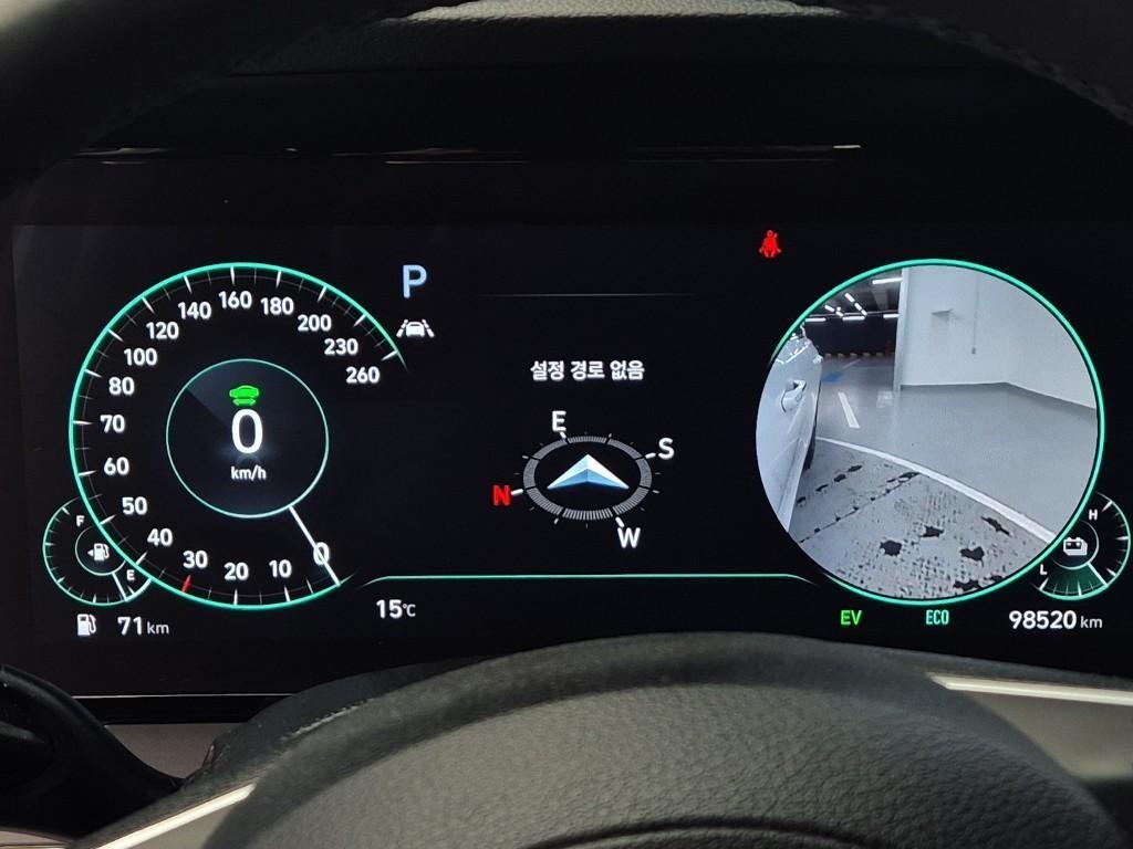 HYUNDAI Grandeur - Vista 6