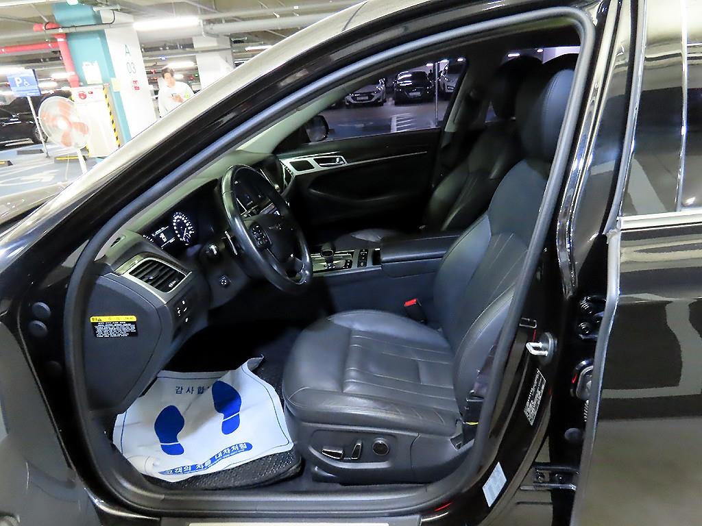 Genesis G80 - Vista 6