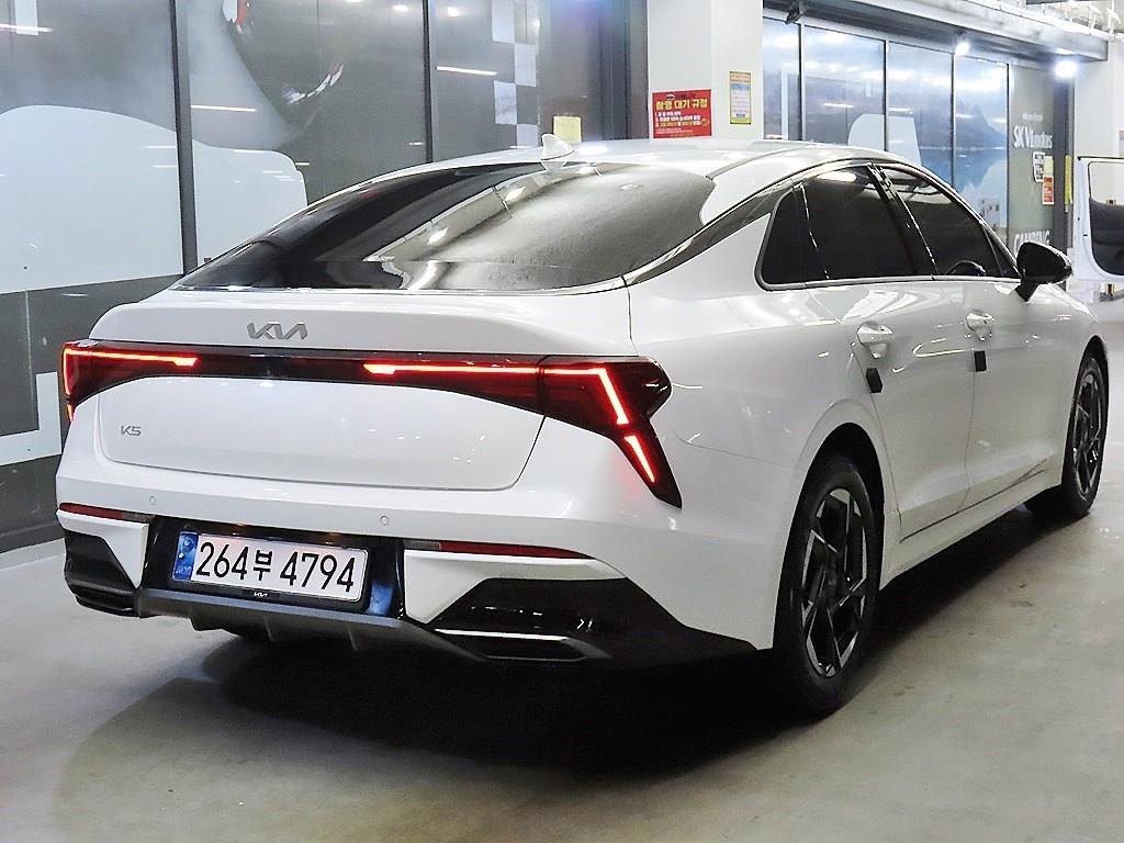KIA K5 - Vista 4