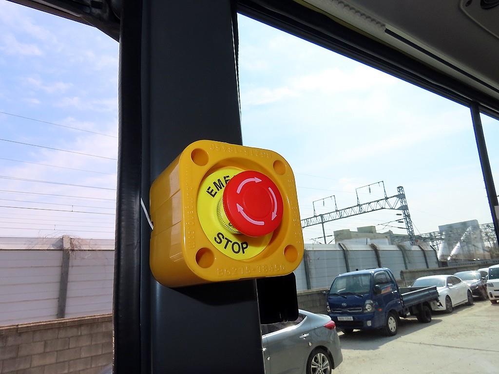 medium and large bus Hyundai bus 2017 Amarillo - Importación desde Corea - HF Imports Iquique - Foto 14