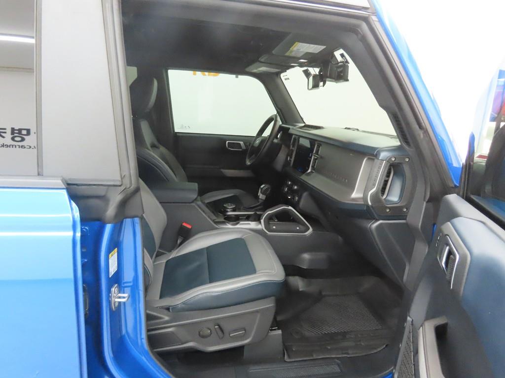 Ford Bronco - Vista 8