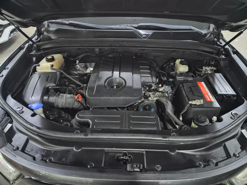 Ssangyong Rexton - Vista 6