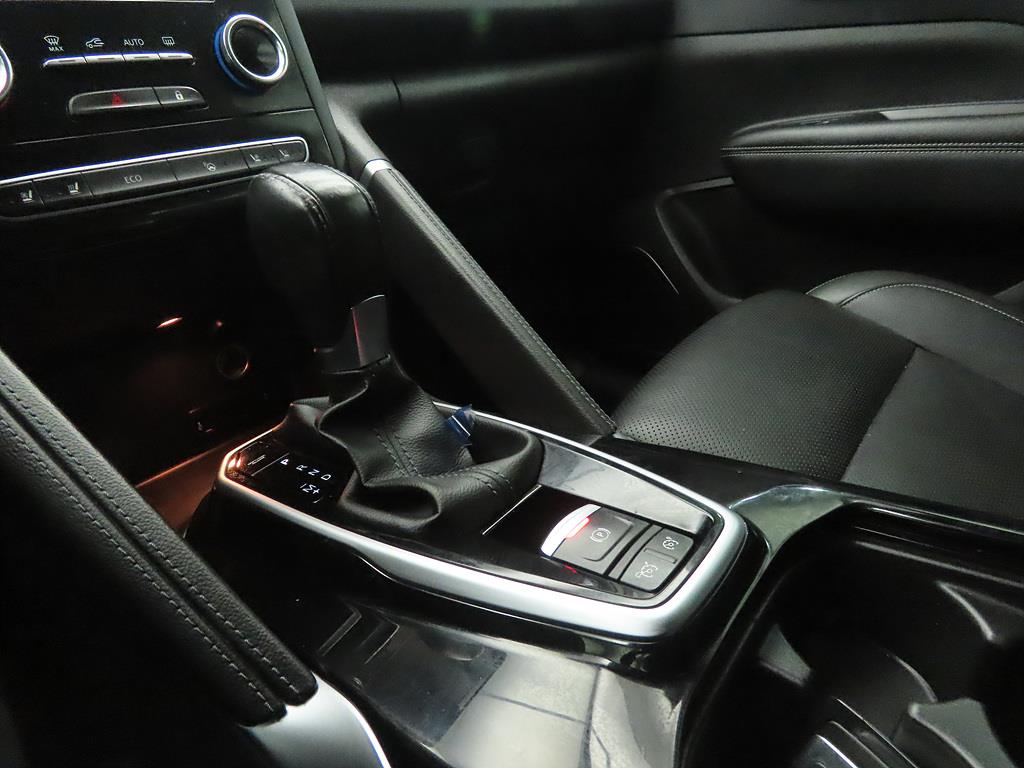 SAMSUNG QM6 - Vista 11