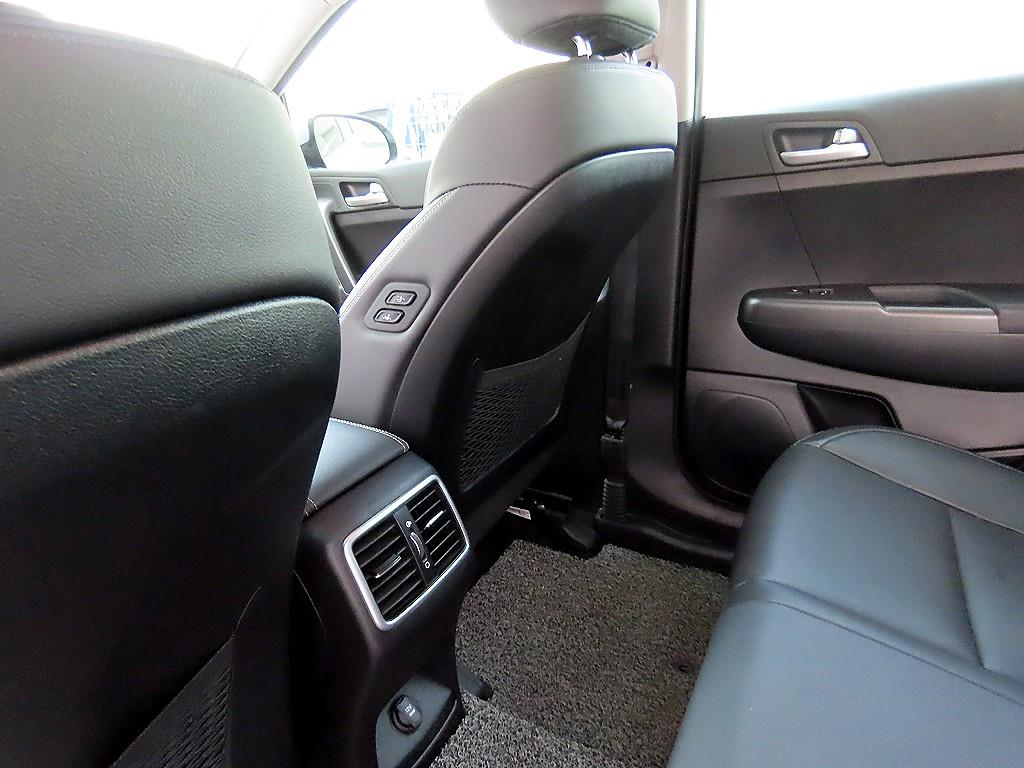 KIA Sportage 2020 Blanco - Importación desde Corea - HF Imports Iquique - Foto 17