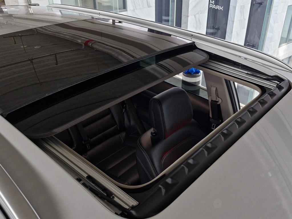 SAMSUNG QM6 - Vista 5