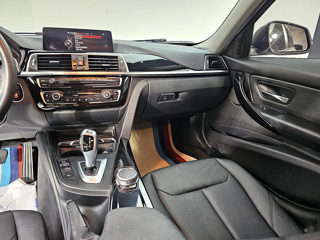 BMW 3 series - Vista 10