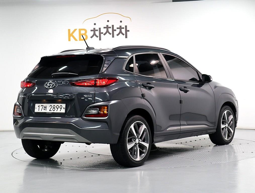 HYUNDAI Kona - Vista 3