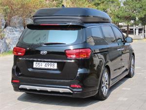 KIA Carnival - Vista 6