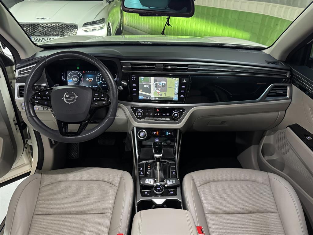 Ssangyong Korando - Vista 8