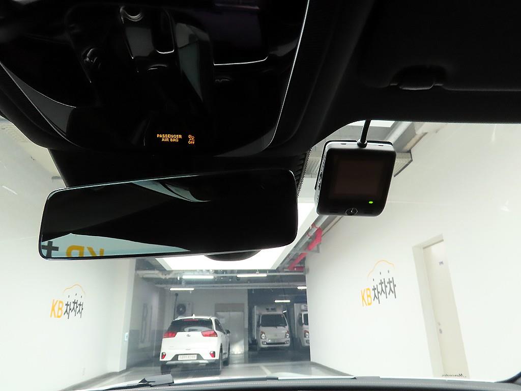 Mercedes Benz CLE Class 2025 Blanco - Importación desde Corea - HF Imports Iquique - Foto 17