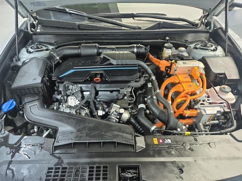 HYUNDAI Grandeur - Vista 9