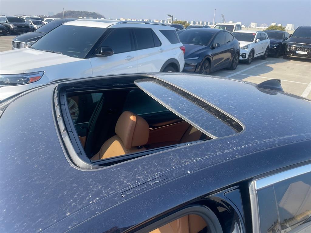 BMW 5 Series 2023 Negro - Importación desde Corea - HF Imports Iquique - Foto 19