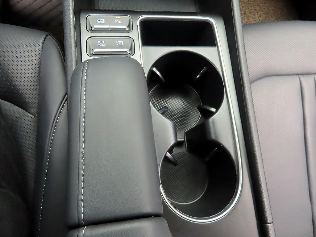 HYUNDAI Sonata - Vista 10