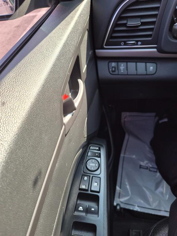 HYUNDAI Avante 2016 Gris - Importación desde Corea - HF Imports Iquique - Foto 13