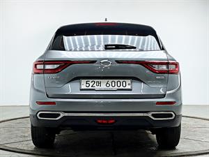 SAMSUNG QM6 - Vista 6