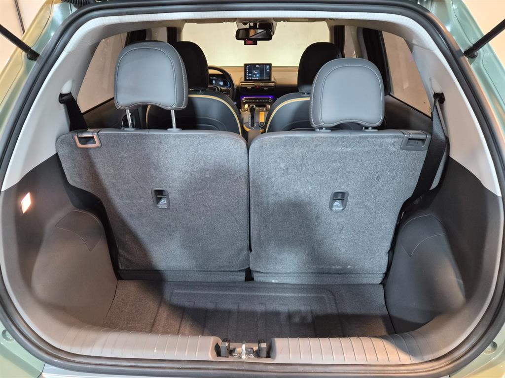 HYUNDAI Casper - Vista 5