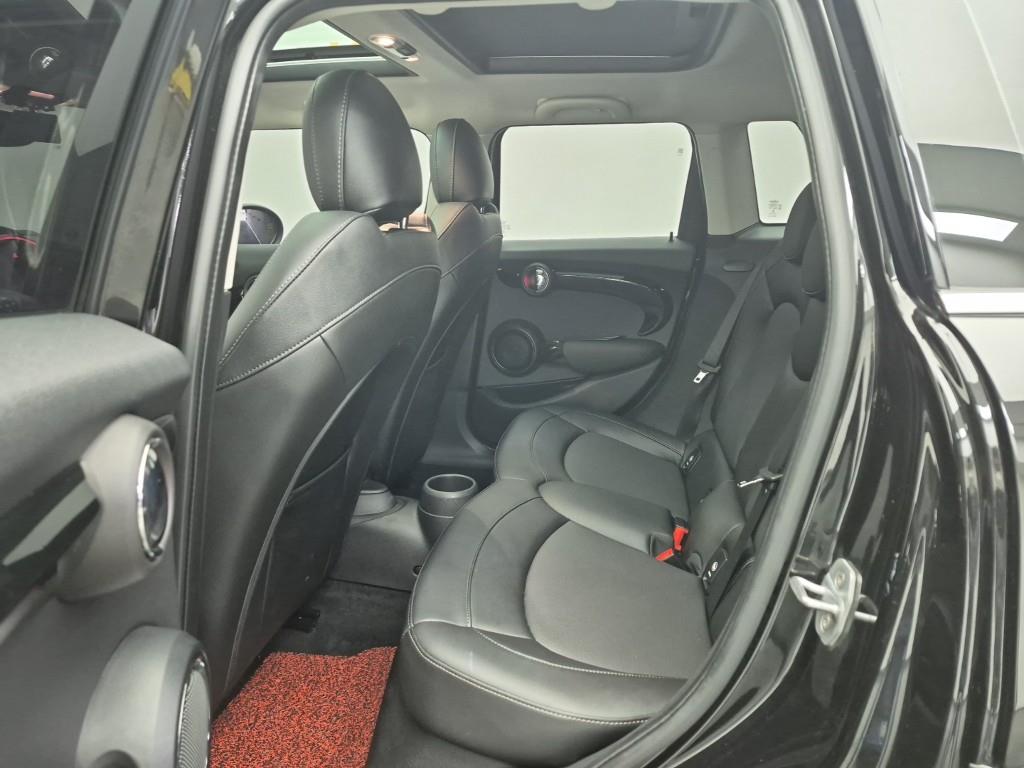 Mini Cooper - Vista 12