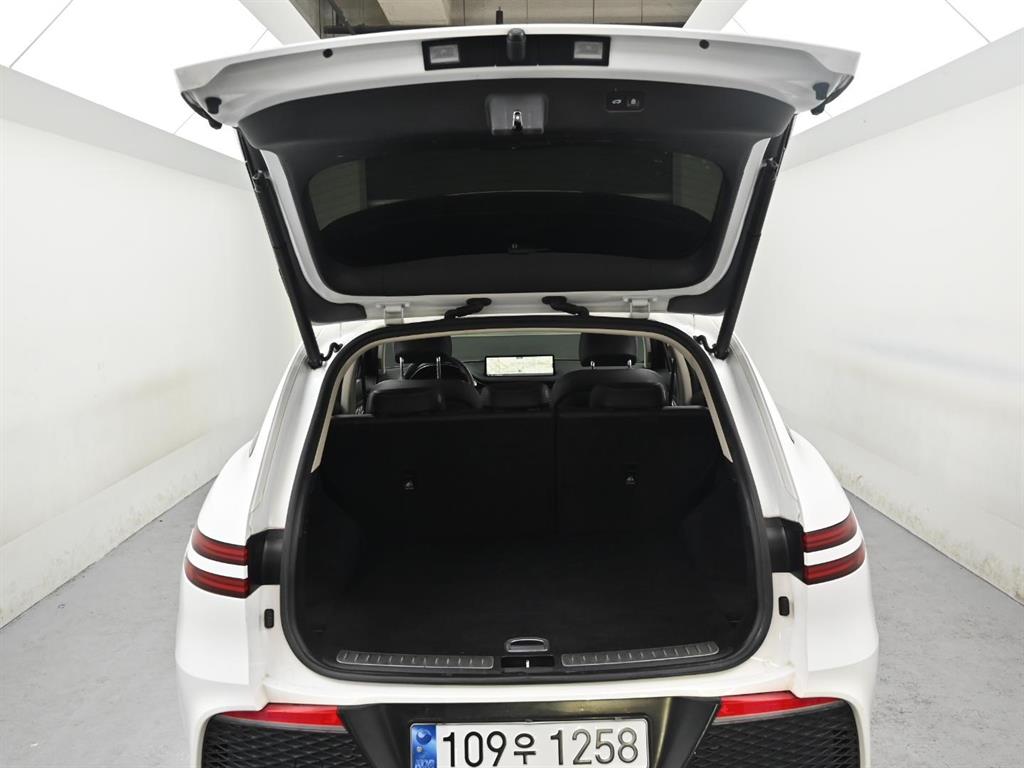 Genesis GV70 2021 Blanco - Importación desde Corea - HF Imports Iquique - Foto 17