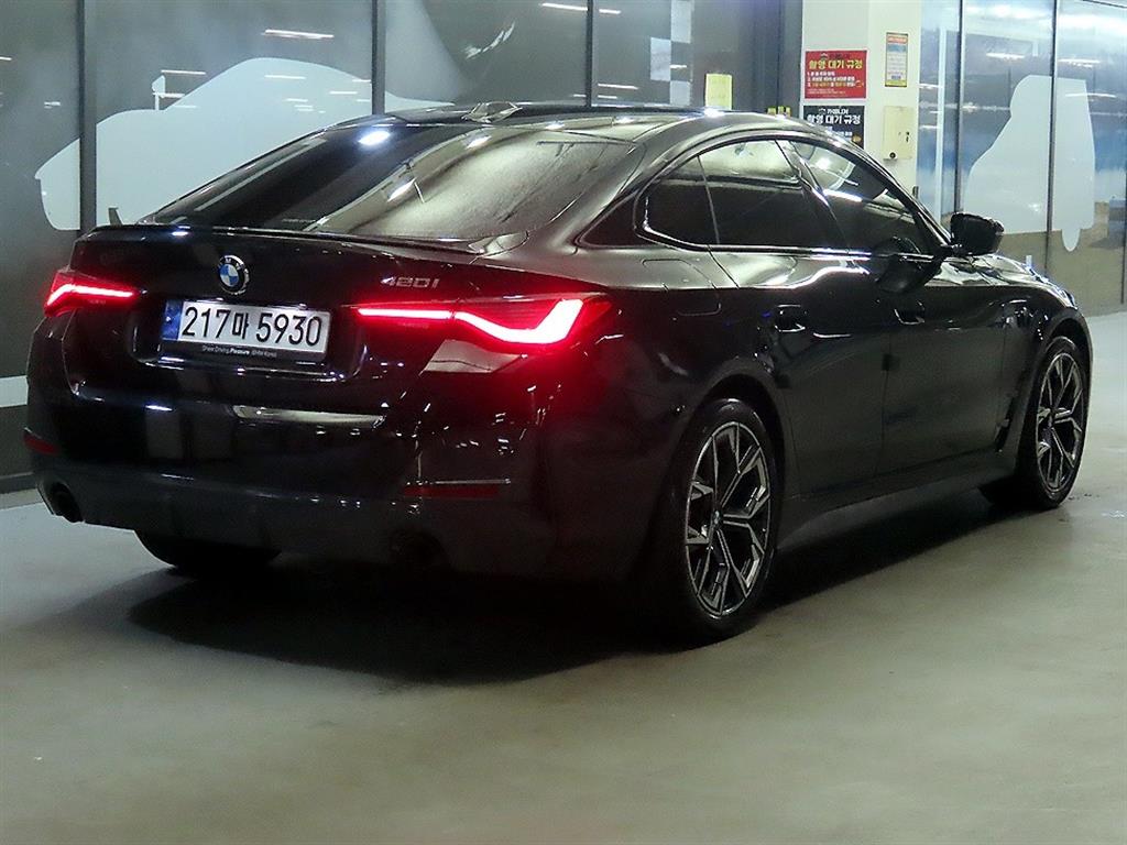 BMW 4 Series - Vista 4