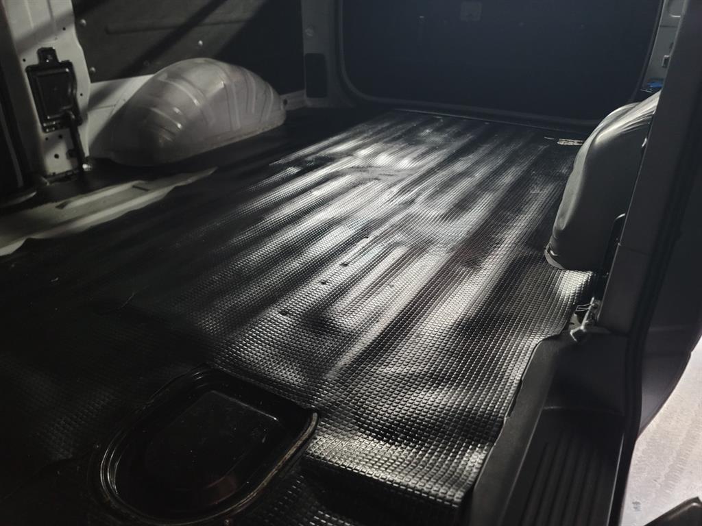 HYUNDAI Starex - Vista 8