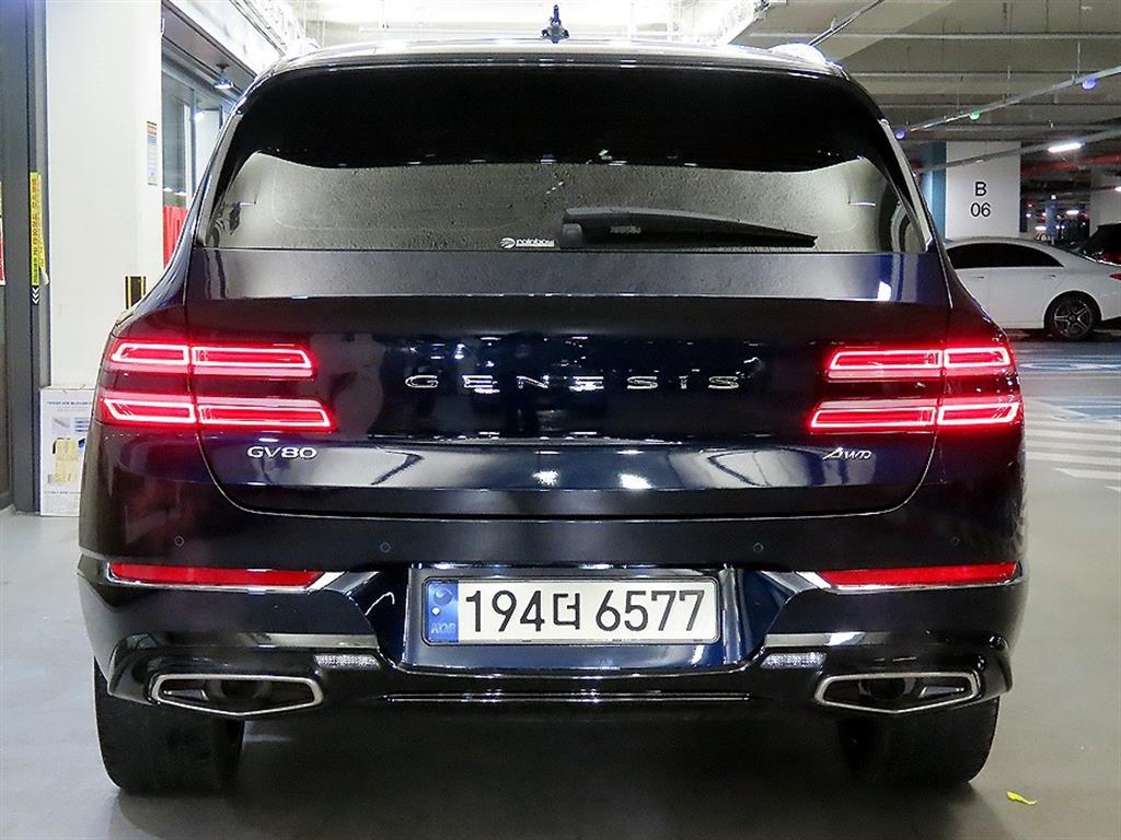 Genesis GV80 - Vista 5