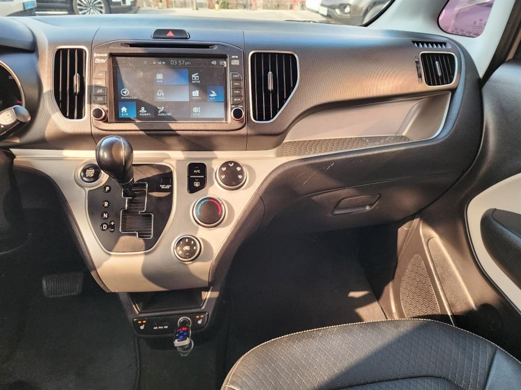 KIA Ray 2016 the color of pearl - Importación desde Corea - HF Imports Iquique - Foto 14