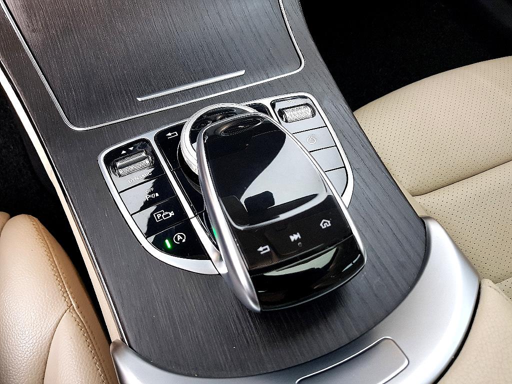 Mercedes Benz C Class - Vista 12