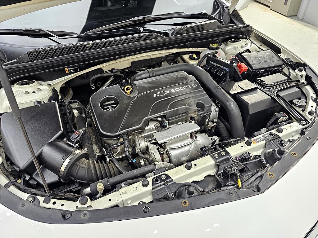 Chevrolet Malibu - Vista 6