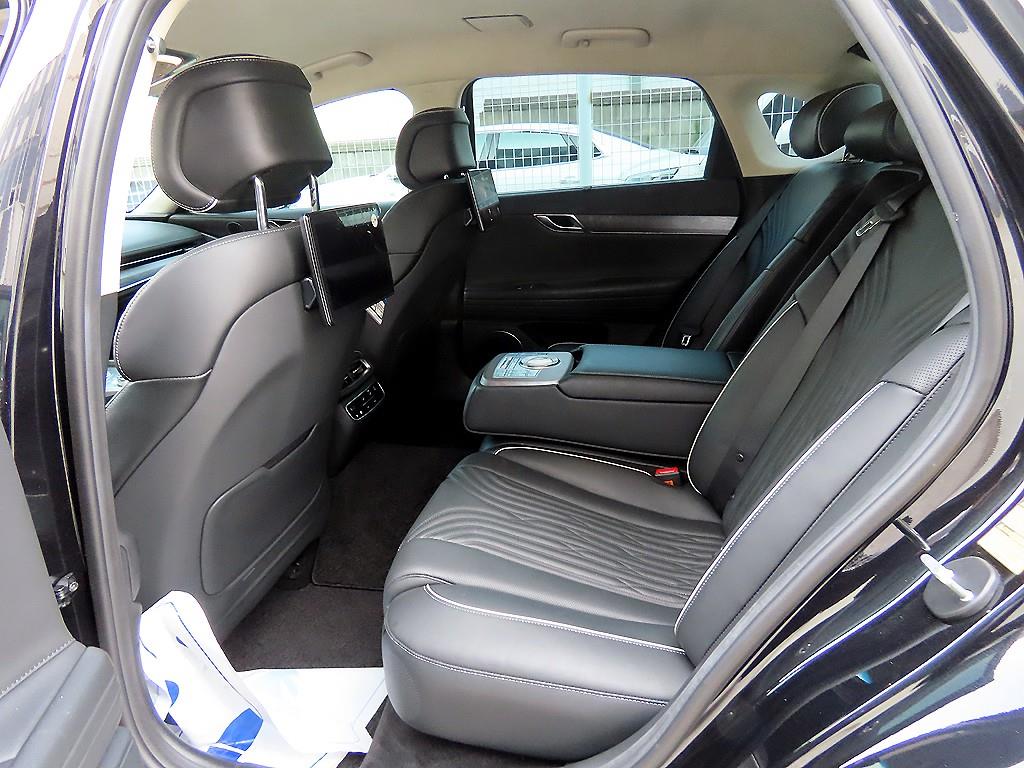 Genesis G80 - Vista 6