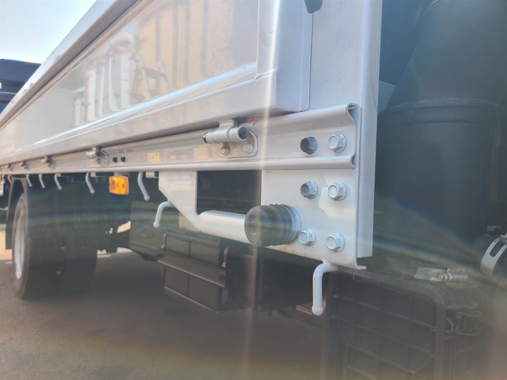 medium and large cargo Cargo - Vista 9