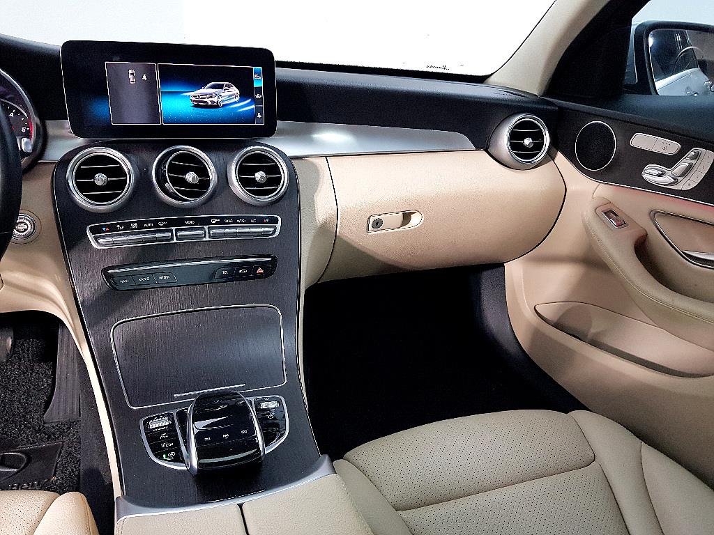 Mercedes Benz C Class - Vista 10