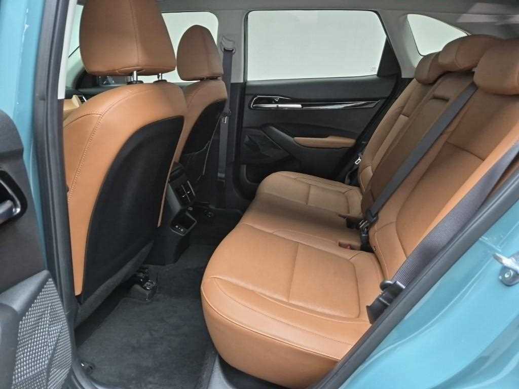 KIA Seltos - Vista 12
