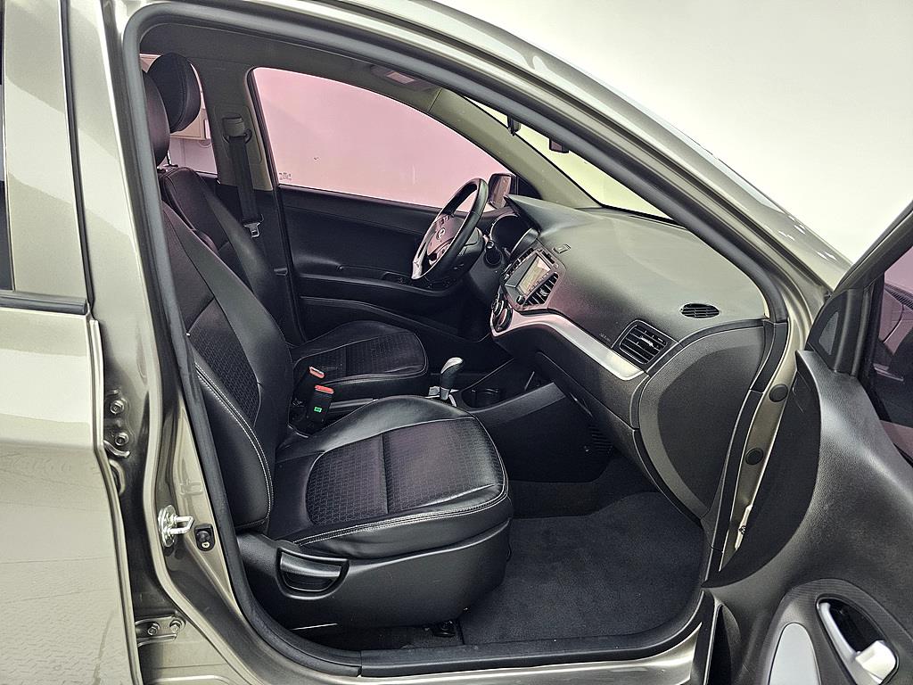 KIA Morning - Vista 11