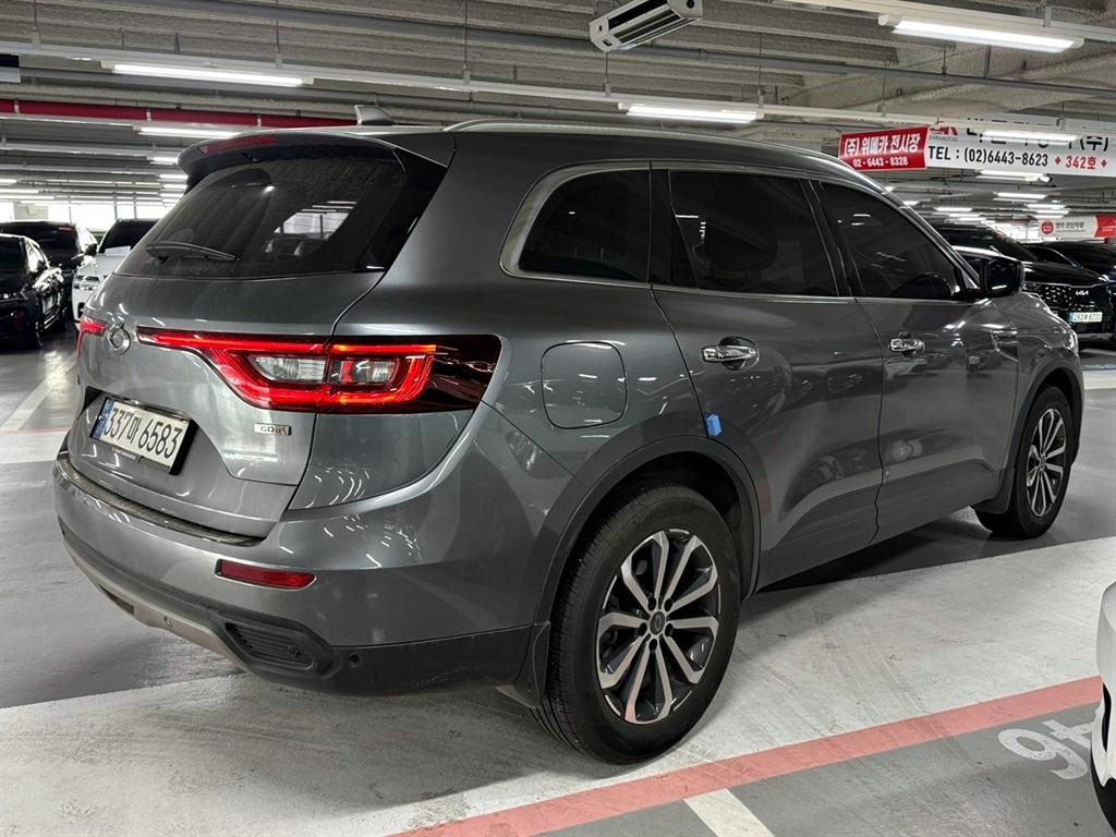 SAMSUNG QM6 - Vista 4