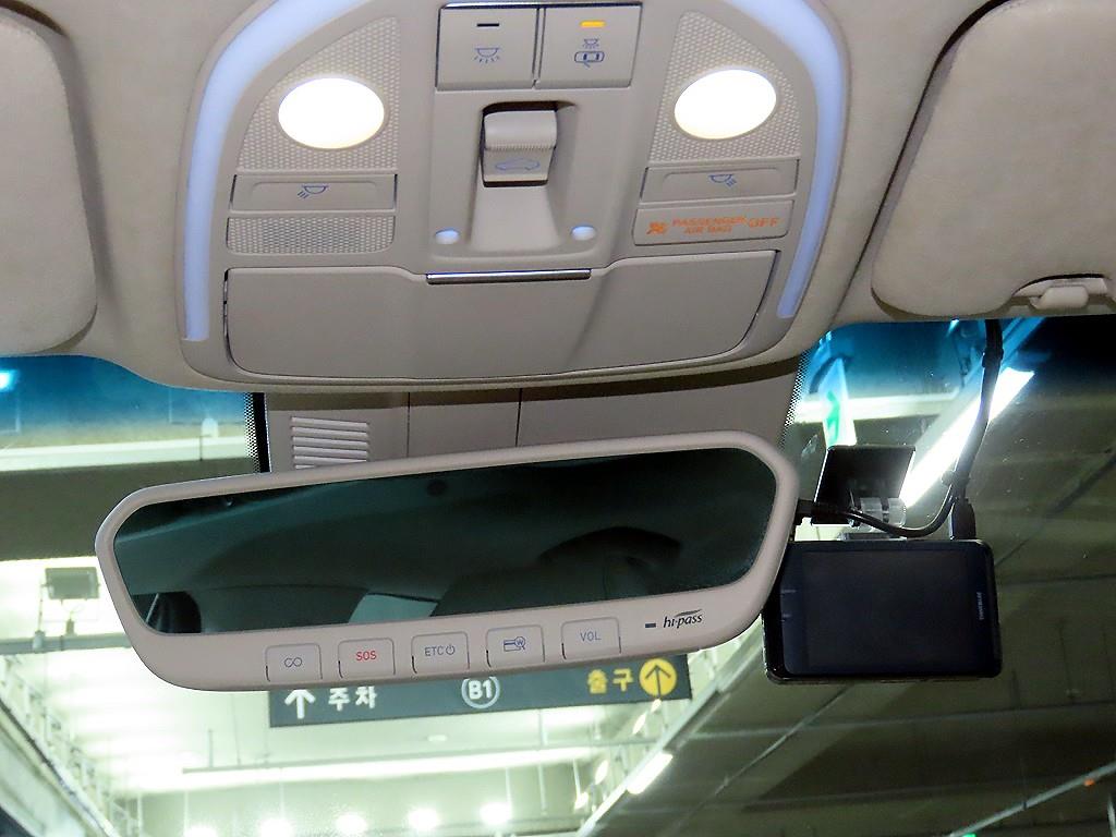 Genesis G70 2019 Blanco - Importación desde Corea - HF Imports Iquique - Foto 16