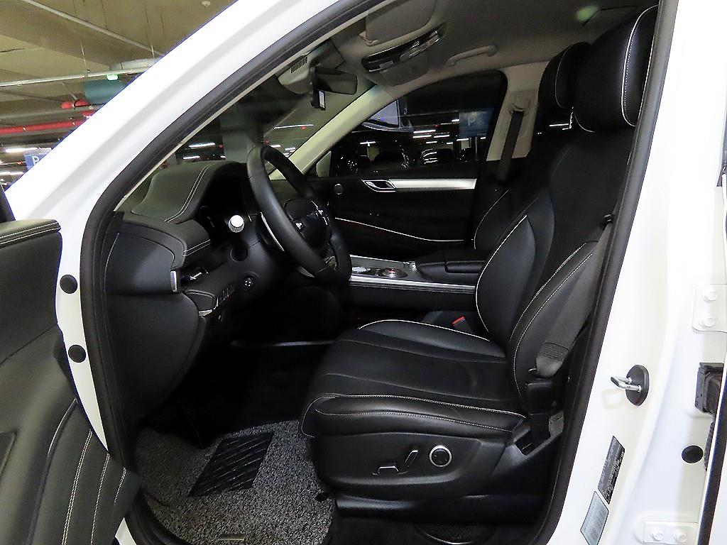 Genesis GV80 - Vista 11