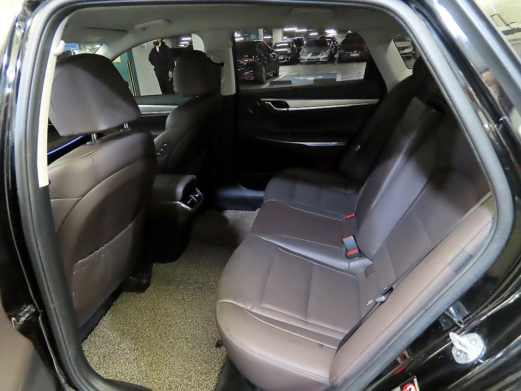 HYUNDAI Grandeur - Vista 7