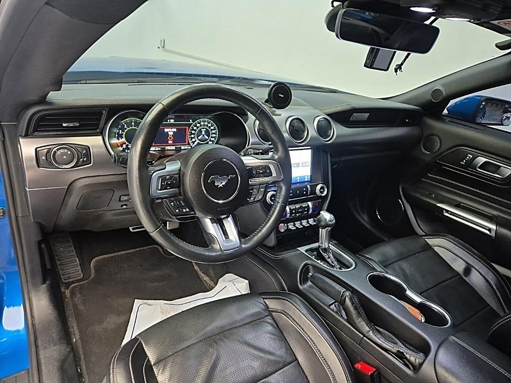 Ford Mustang - Vista 7