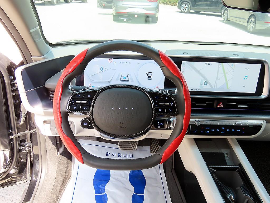 HYUNDAI Ioniq 6 - Vista 8