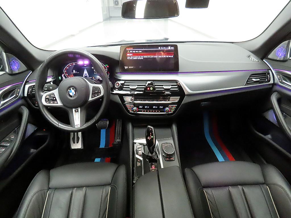 BMW 5 Series - Vista 8