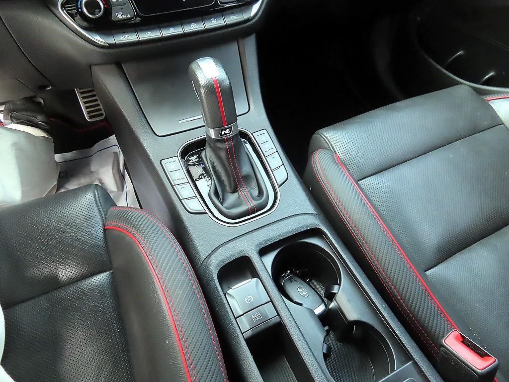 HYUNDAI i30 - Vista 10