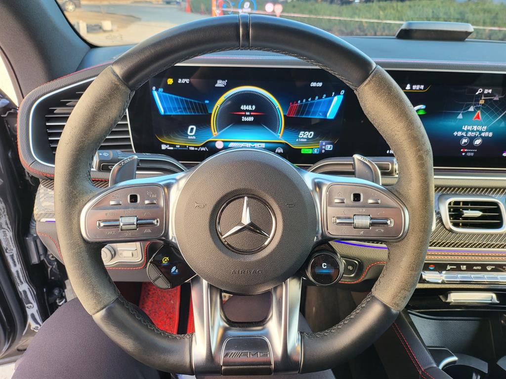 Mercedes Benz GLE Class - Vista 8